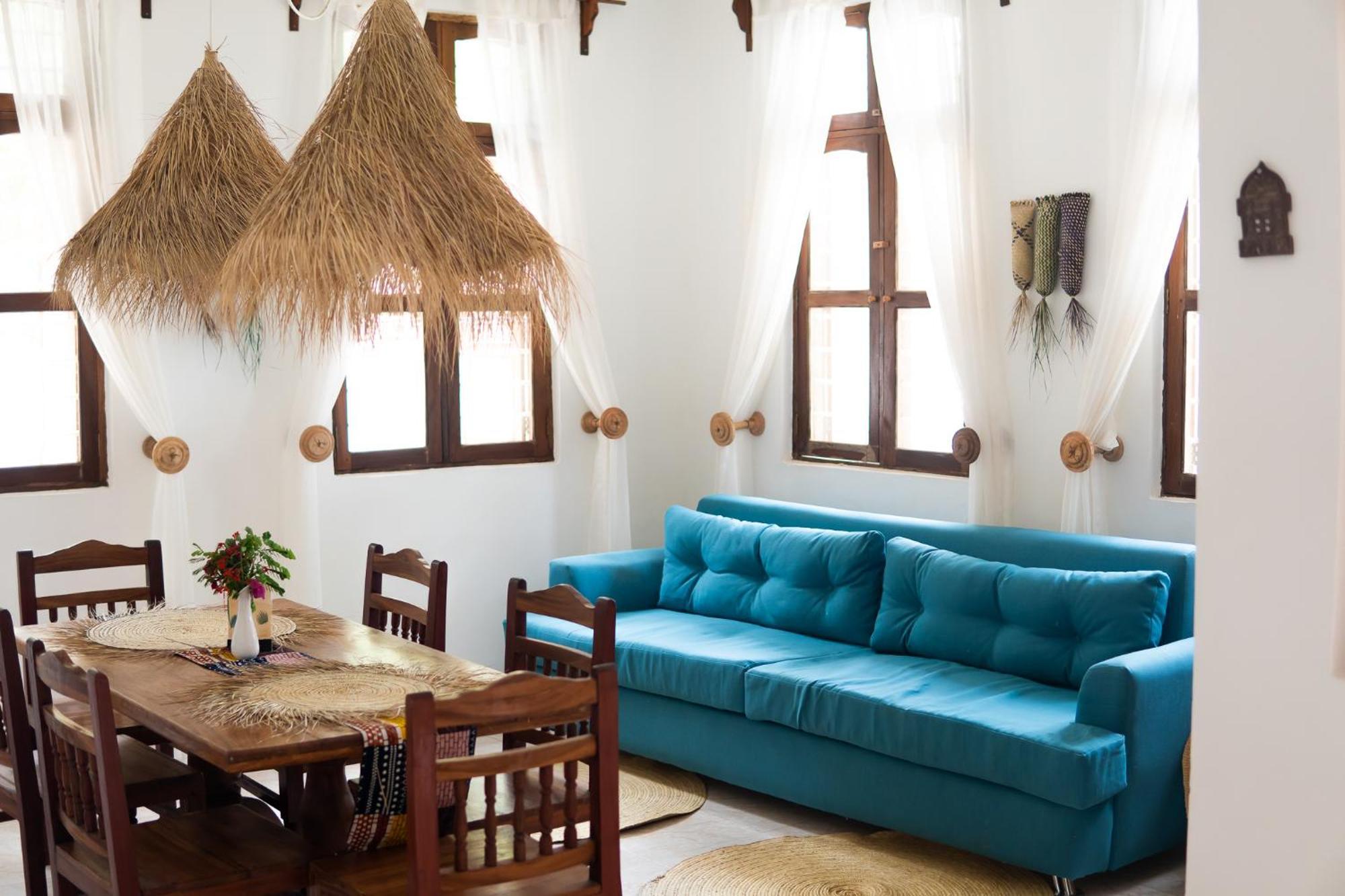 Kima Serviced Beach House & Suites Буейю Екстериор снимка